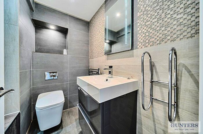 2 Bedroom Terraced House To Rent In Sladedale Road, Plumstead, SE18
