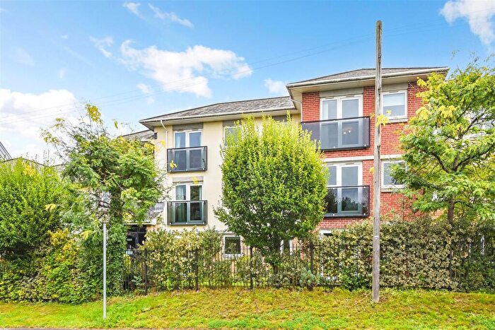 1 Bedroom Retirement Property For Sale In Old Winton Road, Andover, SP10