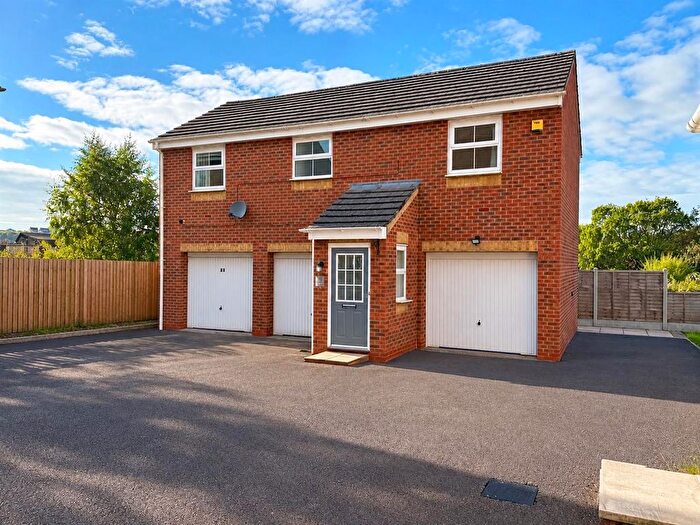 2 Bedroom Flat For Sale In Minton Grove, Baddeley Green, Stoke-On-Trent, ST2