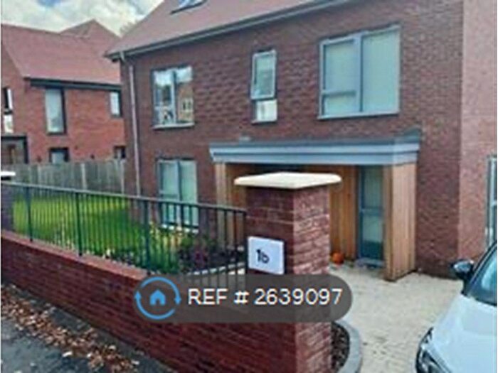 6 Bedroom Detached House To Rent In Rosebarn Avenue, Exeter, EX4