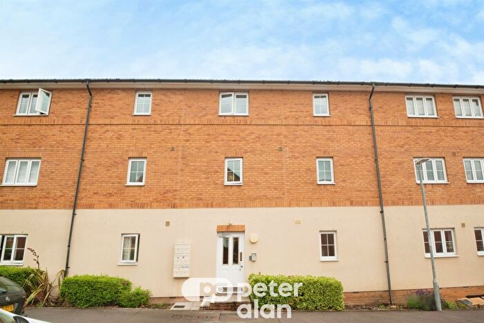 2 Bedroom Flat For Sale In Blaen Bran Close, Cwmbran, NP44