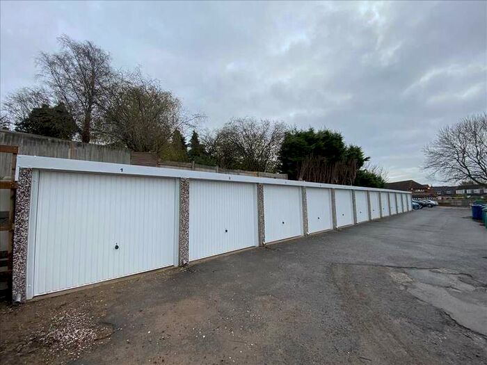 Property To Rent In Wolds Drive, Keyworth, Nottingham, NG12