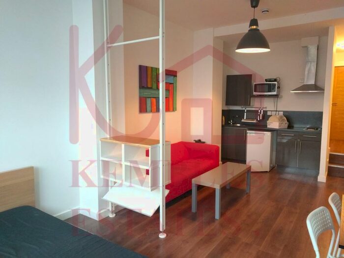 Studio To Rent In Flat, City Gate, DN1