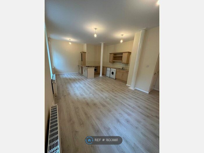 2 Bedroom Flat To Rent In Durham Road, Houghton Le Spring, DH4