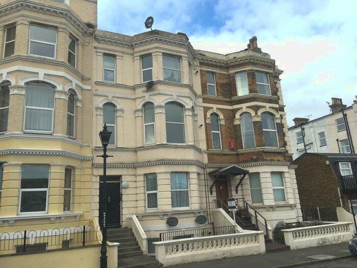 1 Bedroom Property To Rent In Dalby Square, Margate, CT9