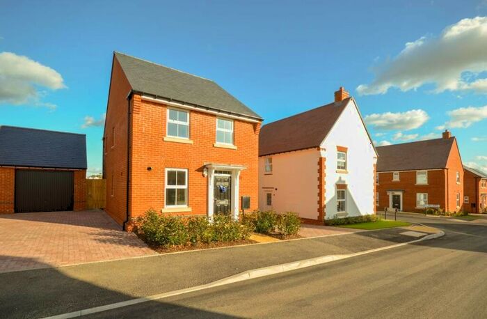 3 Bedroom Detached House To Rent In Hamilton Way, Westhampnett, Chichester, PO18