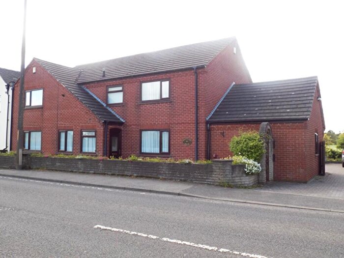 4 Bedroom Semi-Detached House For Sale In Mayfield Road, Ashbourne, Derbyshire, DE6
