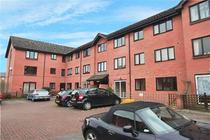 2 Bedroom Retirement Property To Rent In Sovereign Court, Henry Street, Gloucester, GL1