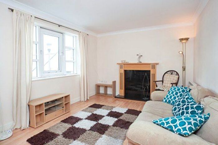 2 Bedroom Flat To Rent In Paragon House, York, YO10