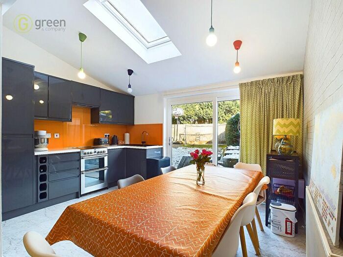 3 Bedroom End Of Terrace House For Sale In Clarendon Road, Four Oaks, B75