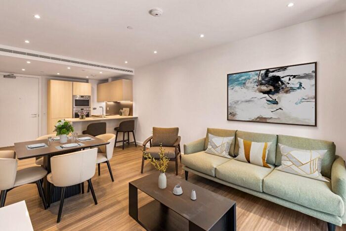 1 Bedroom Apartment To Rent In Nine Elms Lane, London, SW11