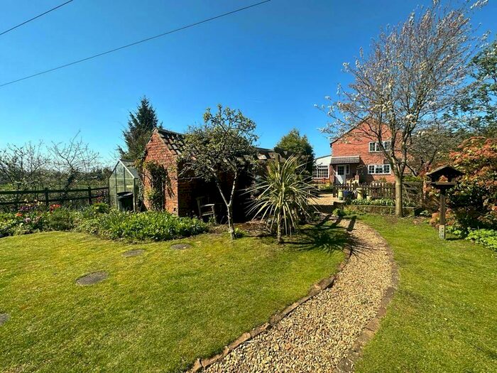 3 Bedroom Country House For Sale In Gunby Road, Sewstern, NG33
