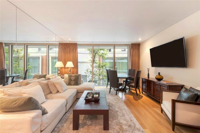 2 Bedroom Flat For Sale In The Knightsbridge Apartments, Knightsbridge, London, SW7