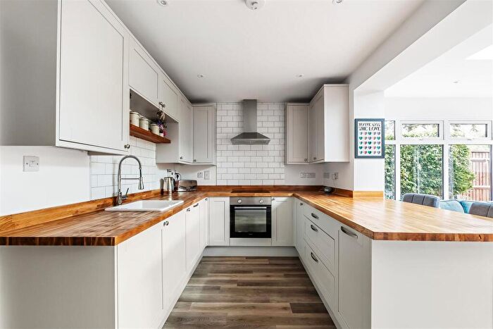 3 Bedroom End Of Terrace House For Sale In Eastbourne Road, South Godstone, RH9