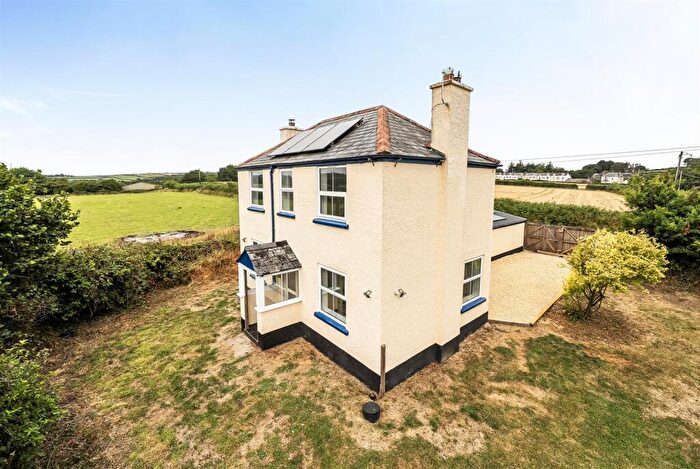 3 Bedroom Detached House For Sale In Peters Marland, EX38