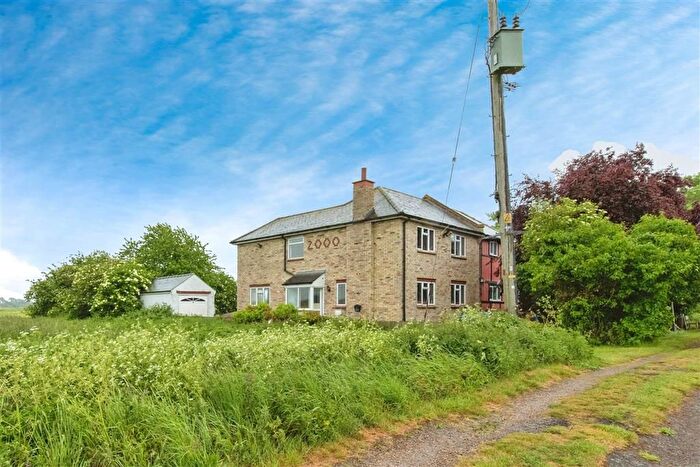 4 Bedroom Semi-Detached House For Sale In Poultry Road, Sedge Fen, Brandon, IP27