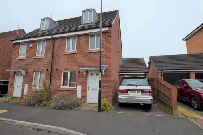 3 Bedroom Semi-Detached House To Rent In Middlesex Road, New Stoke Village, Coventry, CV3