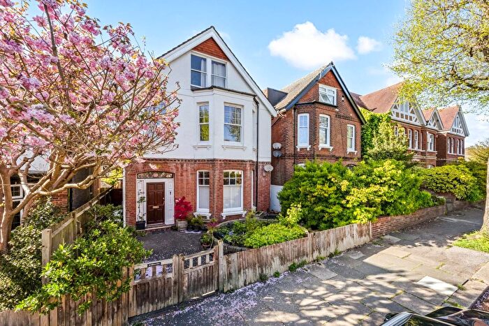 1 Bedroom Flat For Sale In Wilbury Villas, Hove, BN3