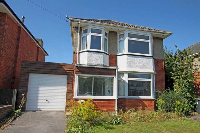 3 Bedroom Property To Rent In Uplands Road Bournemouth, BH8