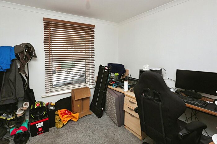 2 Bedroom Terraced House For Sale In Burnett Road, Gosport, PO12