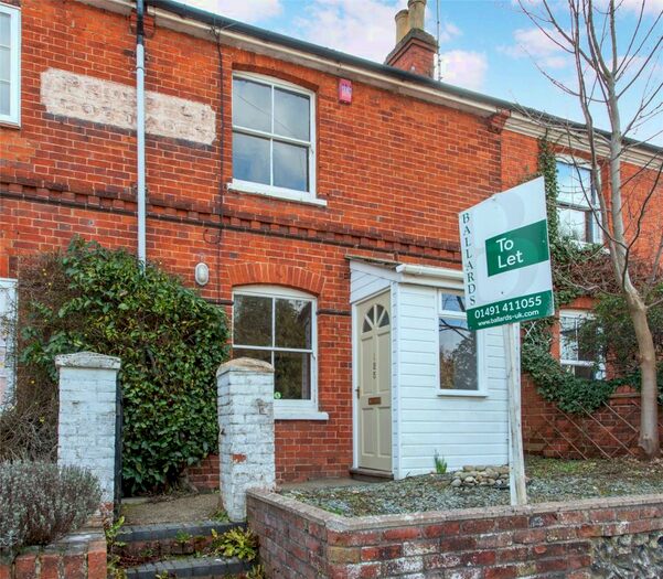 2 Bedroom Terraced House To Rent In Greys Road, Henley-on-Thames, Oxfordshire, RG9