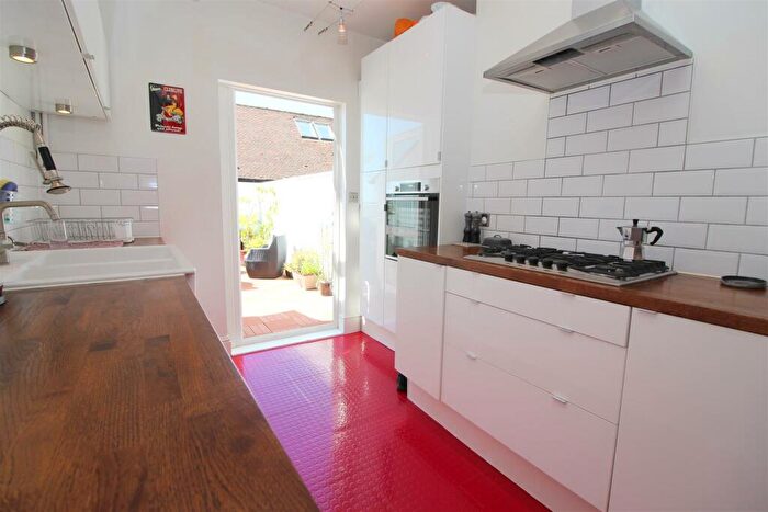 2 Bedroom Duplex To Rent In London Road, St. Albans, AL1