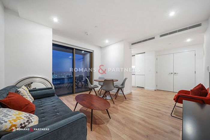 2 Bedroom Flat To Rent In One Thames Quay, Canary Wharf, E14