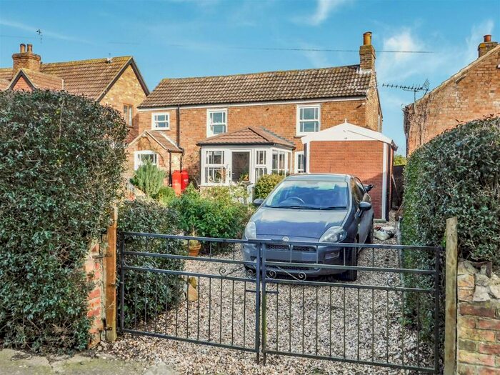 3 Bedroom Cottage For Sale In Mill Lane, Sloothby, Lincs, LN13
