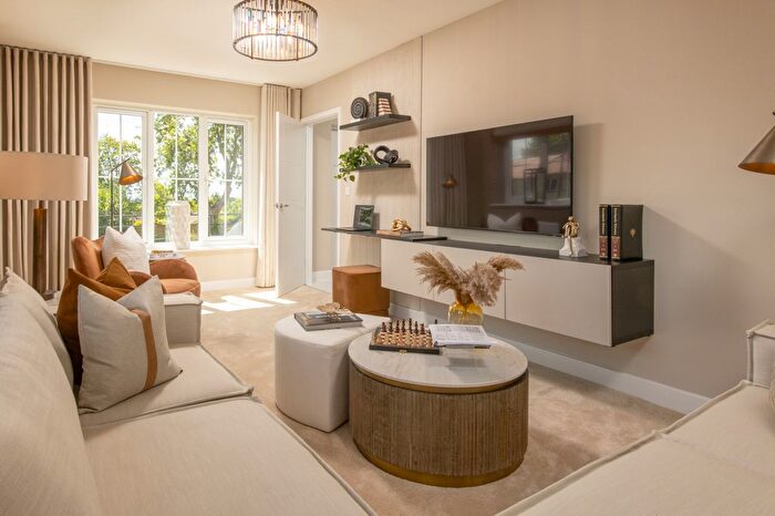 3 Bedroom Detached House For Sale In "Kingfisher" At Skeltongate, Leeds, LS9