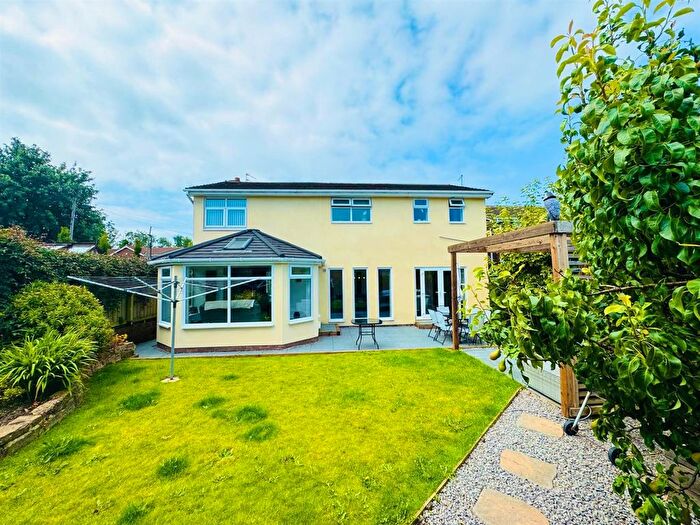 4 Bedroom Property For Sale In Glendale Close, East Herrington, Sunderland, SR3