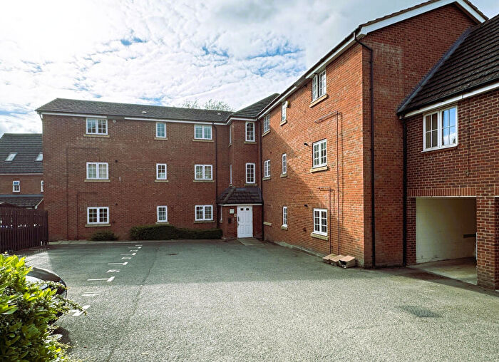 2 Bedroom Apartment For Sale In Hardwick Hall Way, Daventry, NN11
