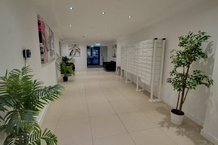 4 Bedroom Apartment To Rent In London Road, Leicester, LE2