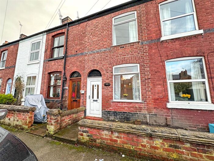 2 Bedroom House For Sale In Dale Street, Macclesfield, SK10