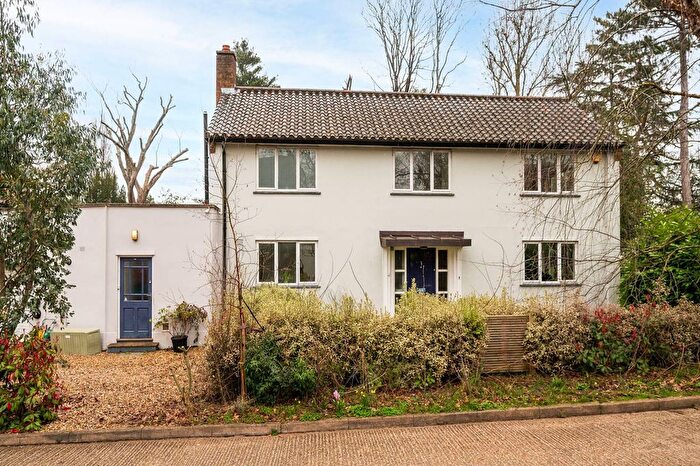 4 Bedroom Detached House For Sale In Frank Dixon Close, Dulwich Village, London, SE21