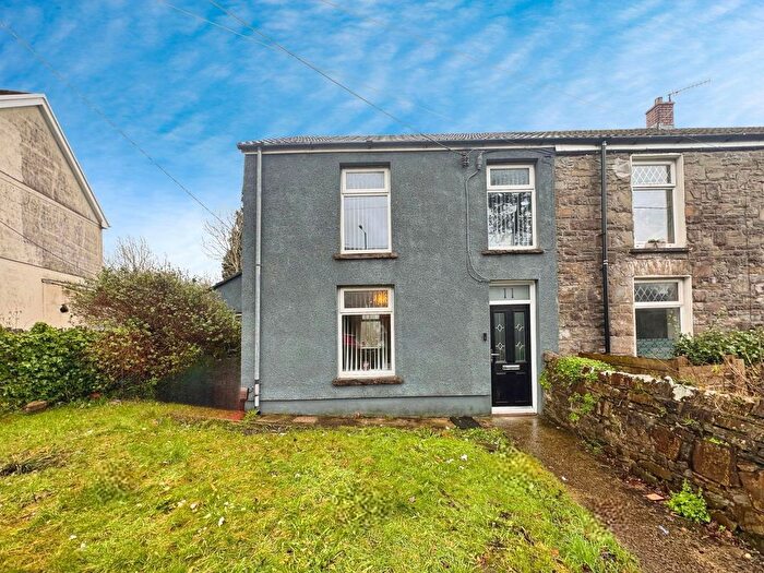 2 Bedroom Semi Detached House For Sale In Penscynor, Cilfrew, Neath, SA10