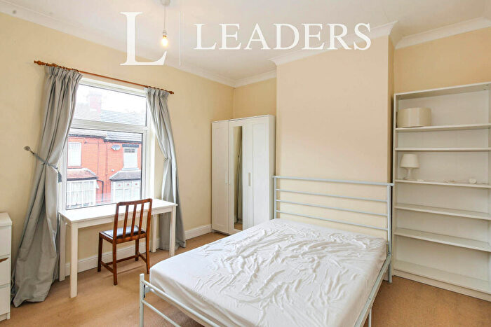 1 Bedroom Terraced House To Rent In Thistleberry Avenue, Newcastle, ST5