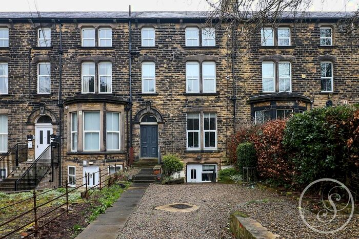 2 Bedroom Flat To Rent In Westhill Terrace, Harrogate Road, Leeds, LS7