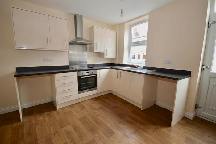 1 Bedroom Flat To Rent In Chapel Road, Grassmoor, Chesterfield S42
