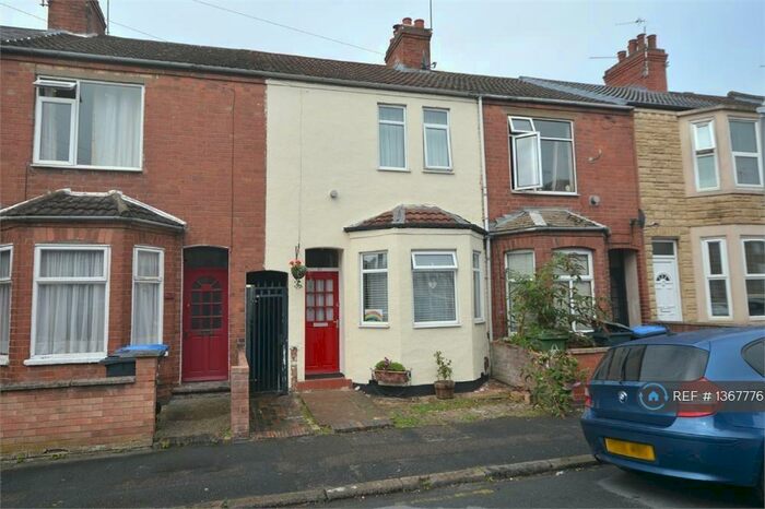 3 Bedroom Terraced House To Rent In Graham Road, Rugby, CV21