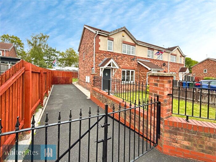 3 Bedroom Terraced House For Sale In Wood Park View, Athersley North, S71