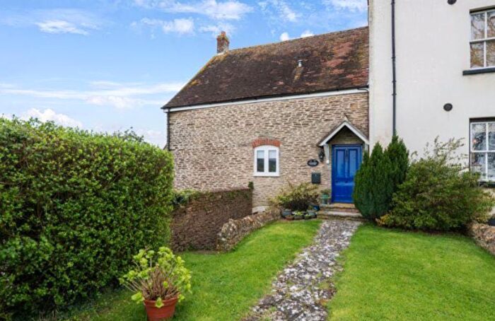 1 Bedroom Maisonette For Sale In Stour Hill House, West Stour, Gillingham, SP8