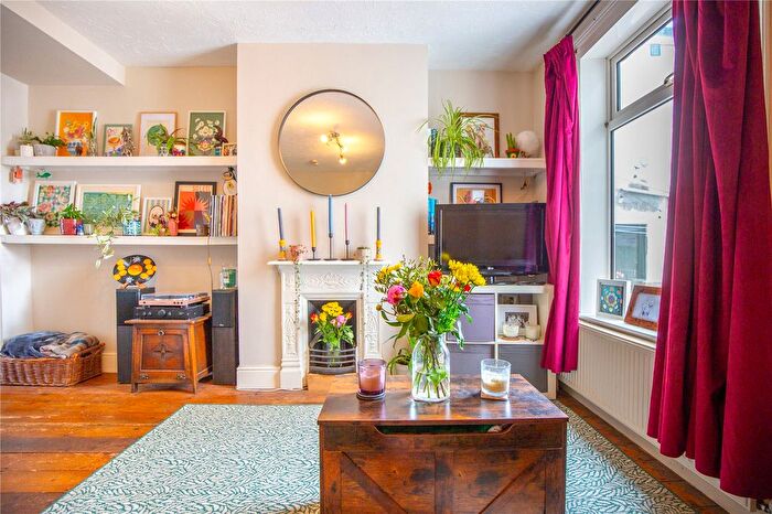 1 Bedroom Flat For Sale In Boston Road, Bristol, BS7
