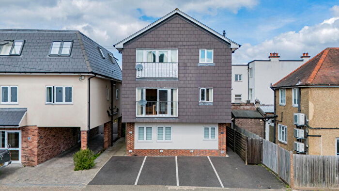 1 Bedroom Apartment For Sale In Bloomfield Road, Bromley, BR2