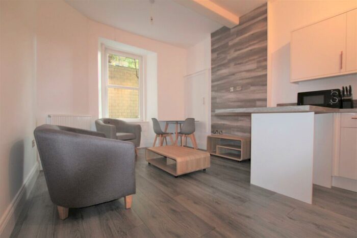 1 Bedroom Apartment To Rent In Dalry Road, Dalry, Edinburgh, EH11