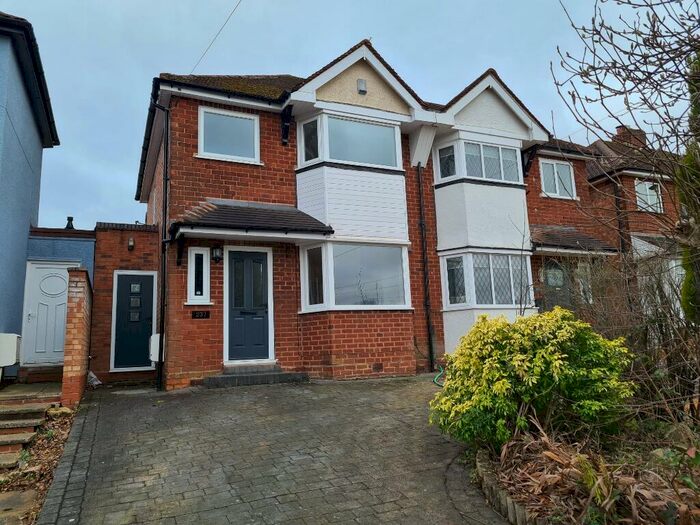 3 Bedroom Semi-Detached House To Rent In Clarence Road, Four Oaks, Sutton Coldfield, B74