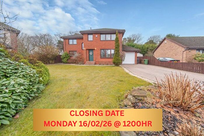 4 Bedroom Detached House For Sale In Fulmar Brae, Ladywell, Livingston, EH54