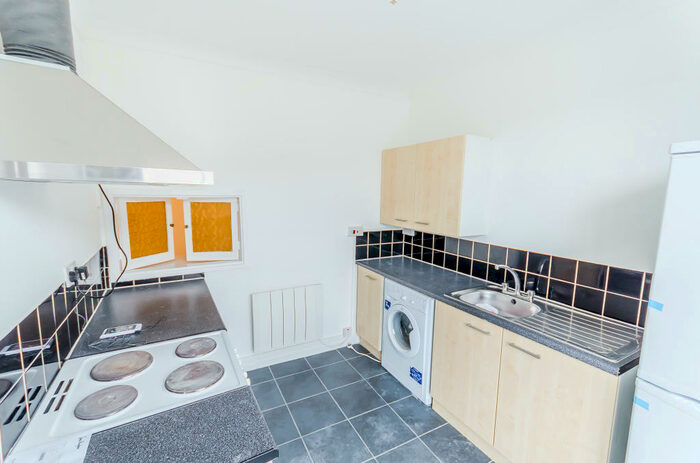 1 Bedroom Flat To Rent In High Street Back, Ely, CB7