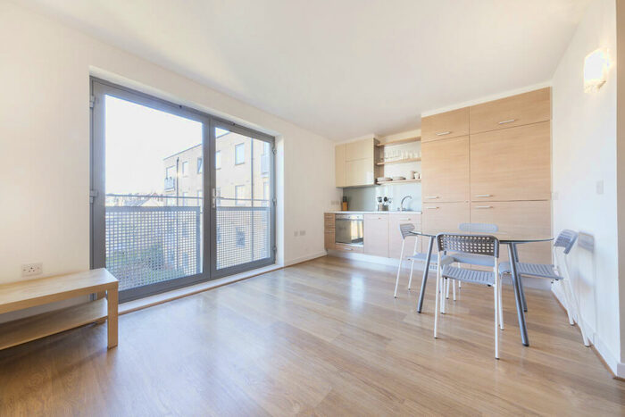 Apartment To Rent In Utah Building, Deals Gateway, London, SE13