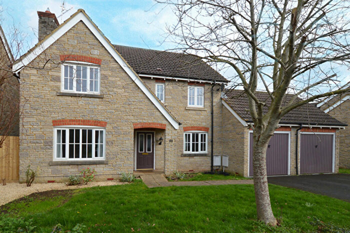 4 Bedroom Detached House To Rent In Labourham Way, Cheddar, BS27