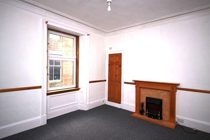 2 Bedroom Flat To Rent In Church Street, Arbroath, DD11